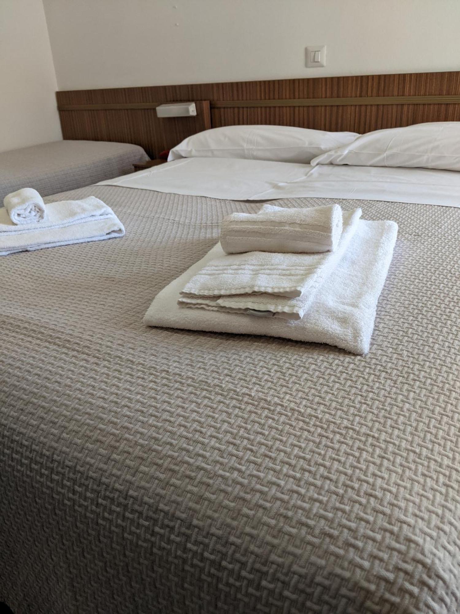Hotel Bellevue Cesenatico Luaran gambar