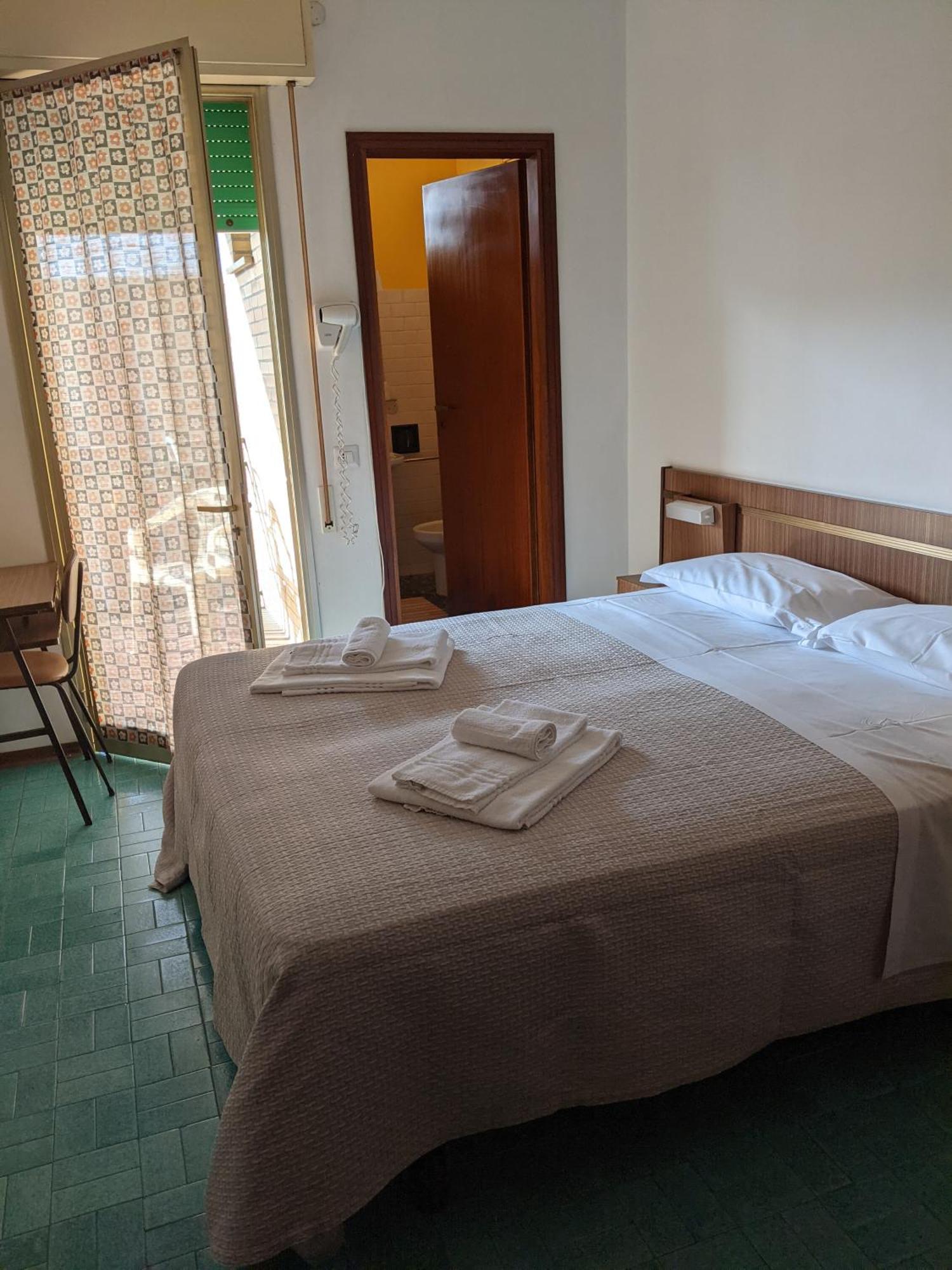 Hotel Bellevue Cesenatico Luaran gambar