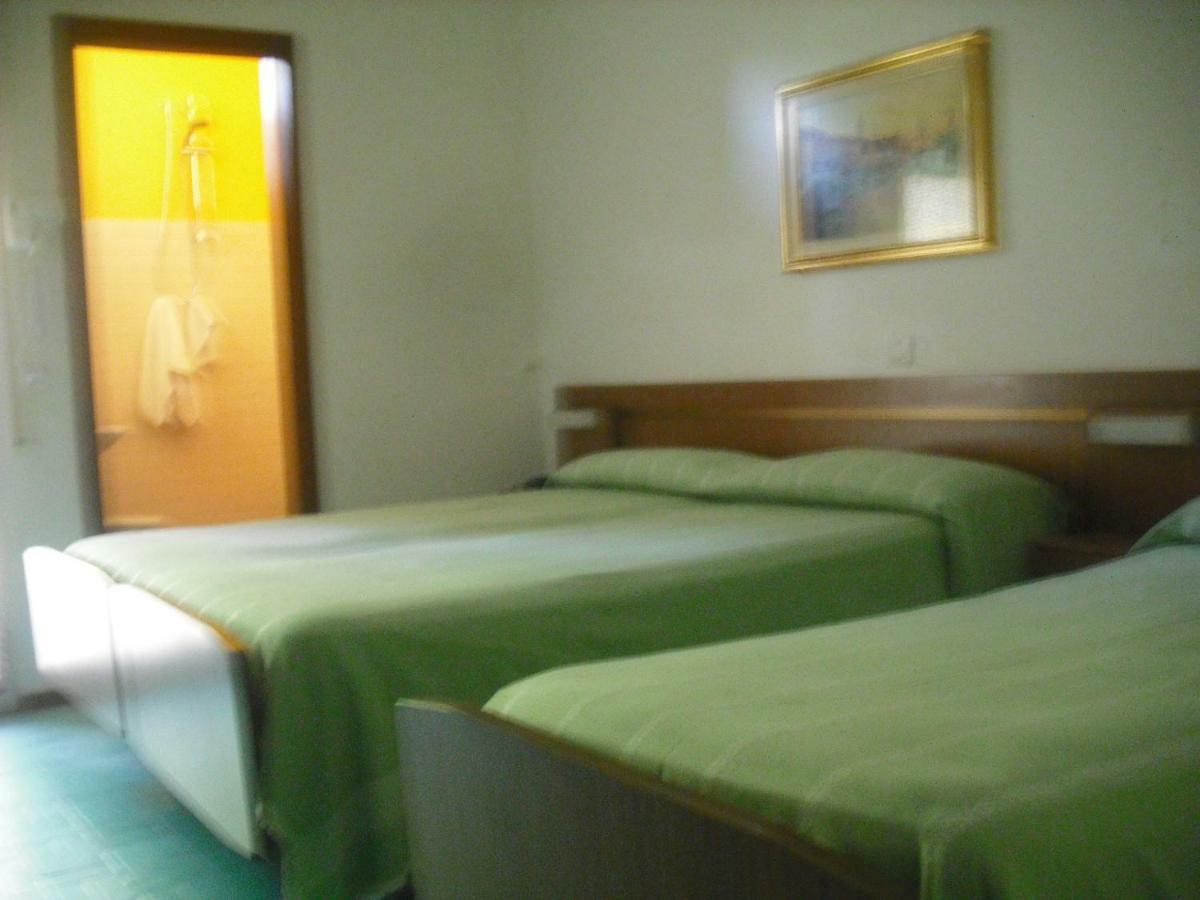 Hotel Bellevue Cesenatico Luaran gambar